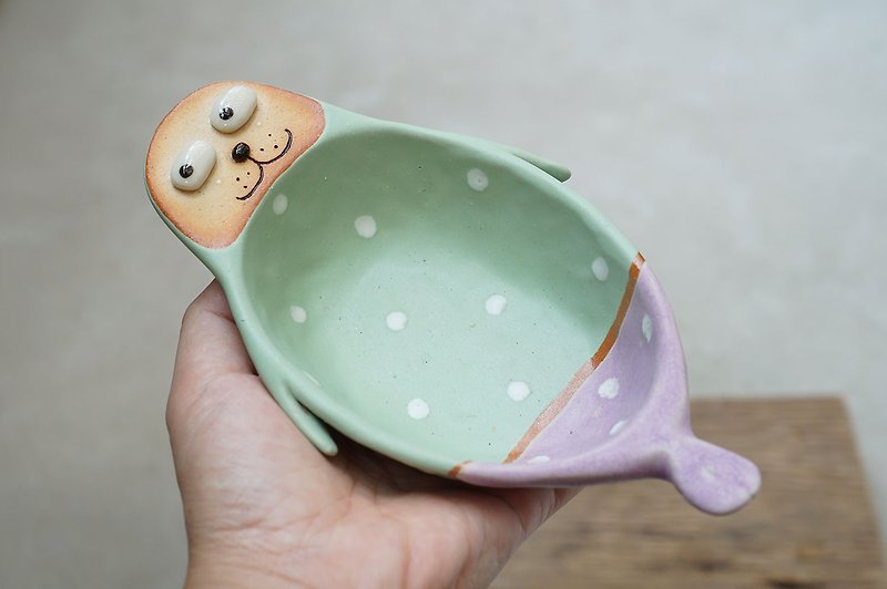 Sea lion bowl , handmade ceramic, pottery  ,clay , rainbow ,dot - 花瓶/陶器 - 陶 多色
