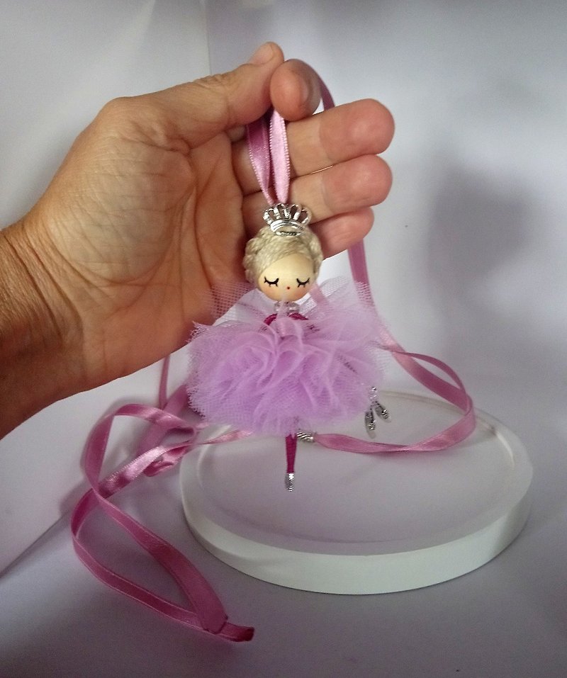 Ballerina  Doll necklace - 项链 - 其他金属 粉红色