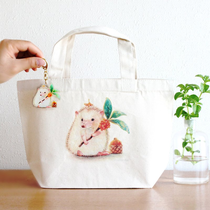 キャンバストートバッグとキーホルダーSet / 金木犀のお花を集めるハリネズミのむーくんデザイン - 手提包/手提袋 - 棉．麻 白色