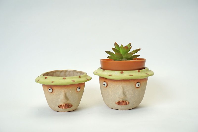 Funny Succulent planter set with uncle faces. - 摆饰 - 陶 绿色