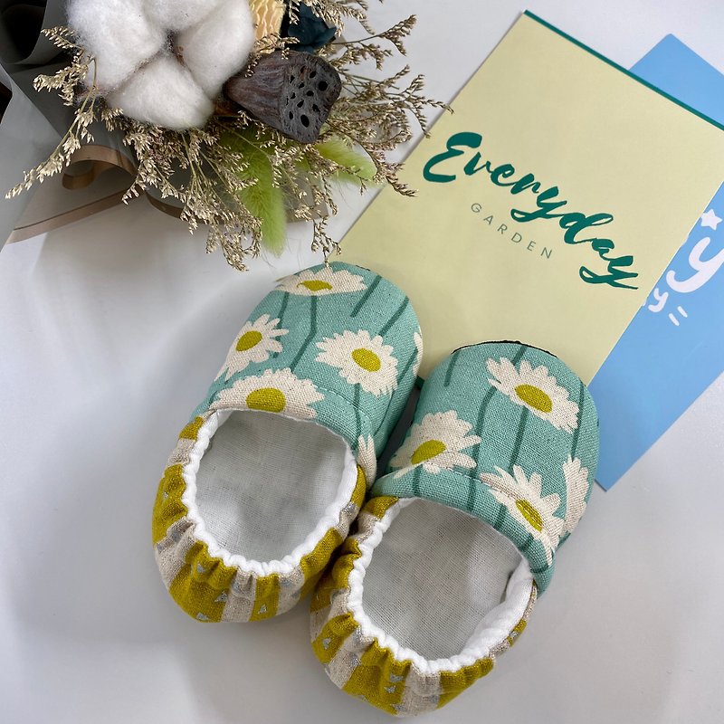 萌萌必备 宝宝可爱造型鞋(10cm)-花朵条纹款 - 婴儿鞋 - 棉．麻 