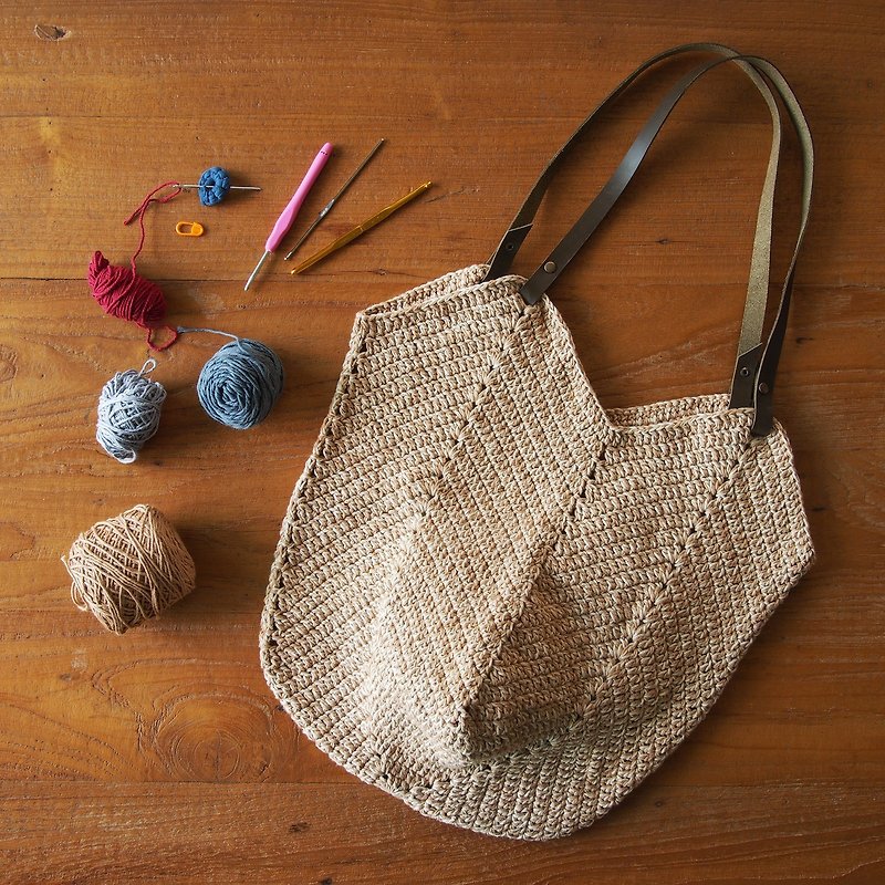 Handmade Granny square crochet shopping bag mixs Brown and Natural - 手提包/手提袋 - 其他材质 卡其色