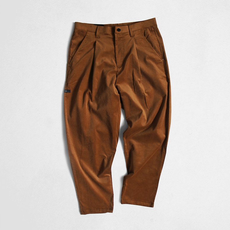DYCTEAM - 21W corduroy pants 灯芯绒九分锥形裤 (brown)