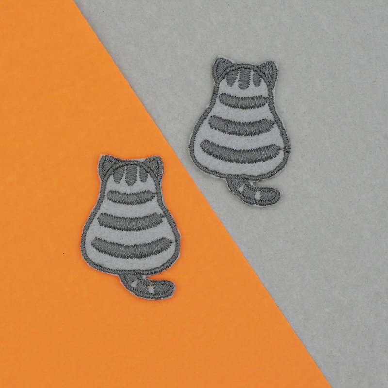 Mini Tabby Cat Iron Patch (Grey) - 编织/刺绣/羊毛毡/裁缝 - 绣线 灰色