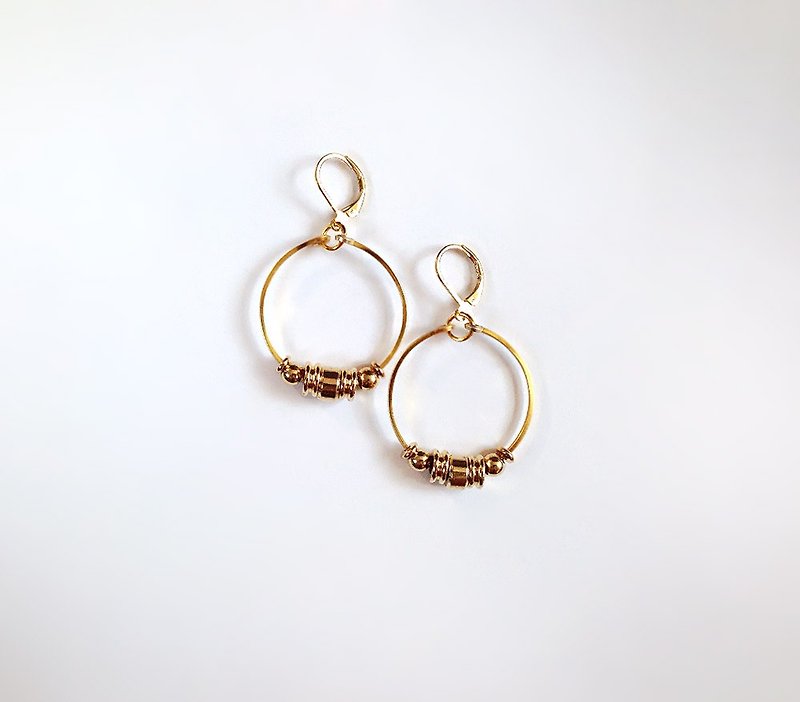 [ 圆几何 ] 手作 黄铜 圆圈 • 耳环 ( 可改夹式 ) - 耳环/耳夹 - 其他金属 黄色