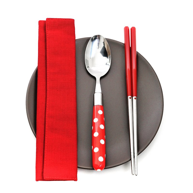 台湾第一筷。红色点点餐具组。大件筷匙组 - 筷子/筷架 - 其他金属 