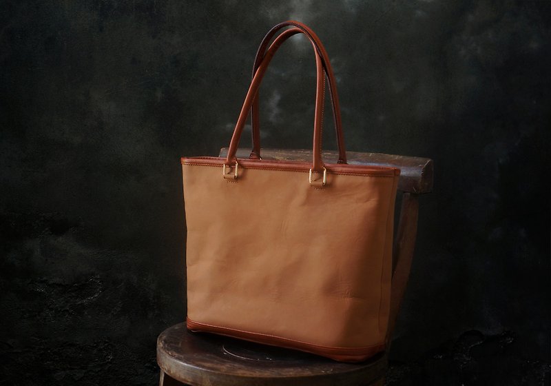 【新系列】托特包 Tote Bag 定制化刻字 - 手提包/手提袋 - 真皮 咖啡色