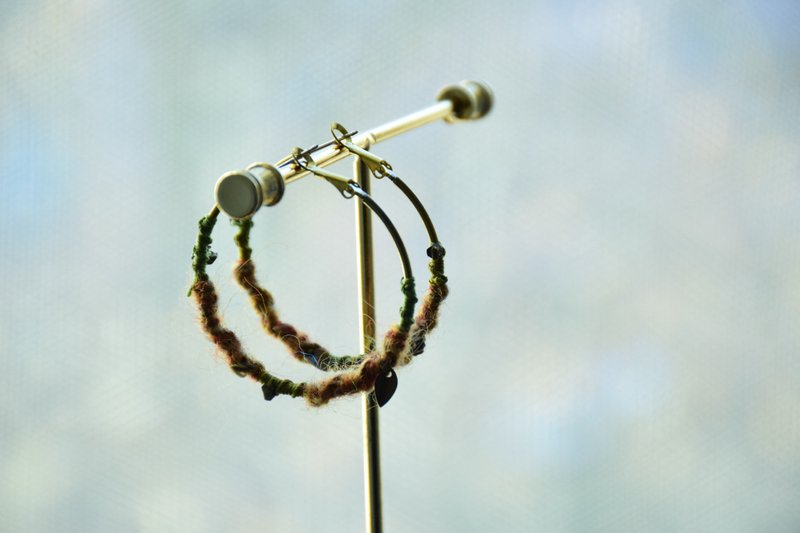 Forest••Wildness Earrings (4cm) - 耳环/耳夹 - 铜/黄铜 多色