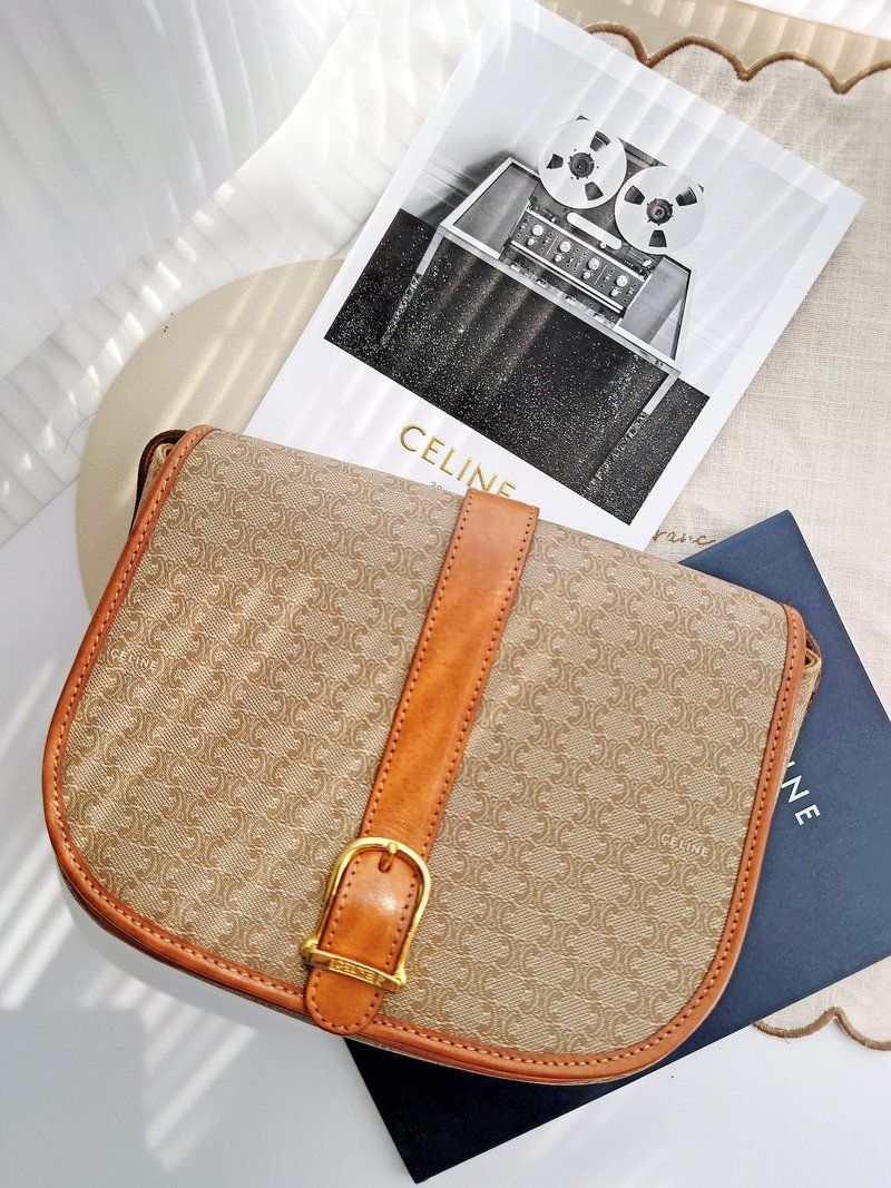中古包 CELINE 米花凯旋门马鞍包半月包单肩包斜背包斜背包斜挎包 - 侧背包/斜挎包 - 防水材质 卡其色