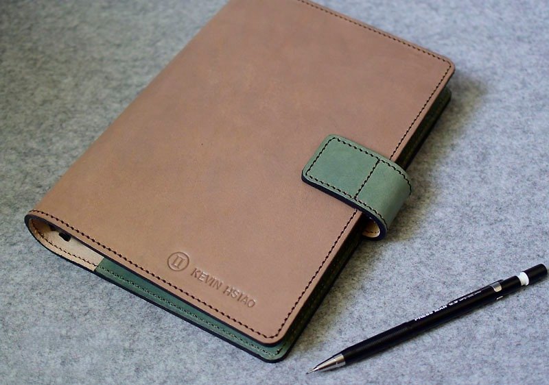 磁扣式真皮活页笔记本 双色配 A5-Size 原木皮革+绿 - 笔记本/手帐 - 真皮 