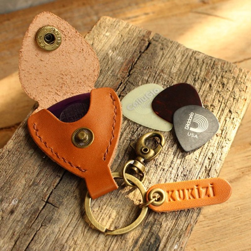 Handmade Pick Case (Genuine Cow Leather) - Tan - Key Case / Key Ring / Handmade / Personalised / Engraved Name - 钥匙链/钥匙包 - 真皮 