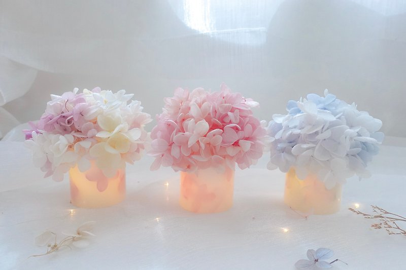 迷你版绣球花蜡烛LED灯/夜灯 (暖白光中版) 居家摆设 保鲜花 - 干燥花/捧花 - 植物．花 粉红色