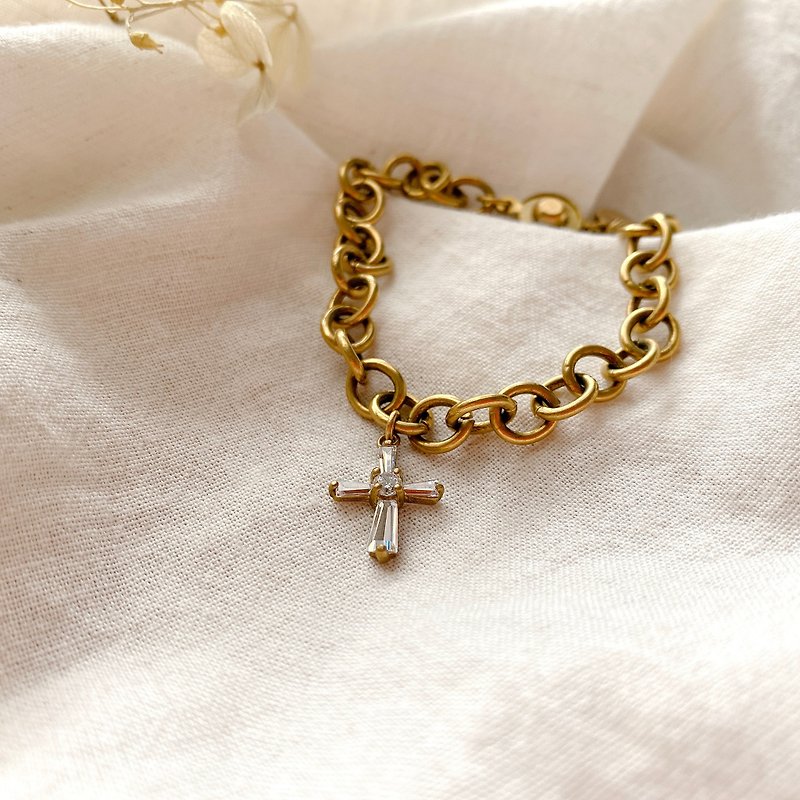岁月静好-十字架锆石黄铜手链 - 手链/手环 - 铜/黄铜 金色