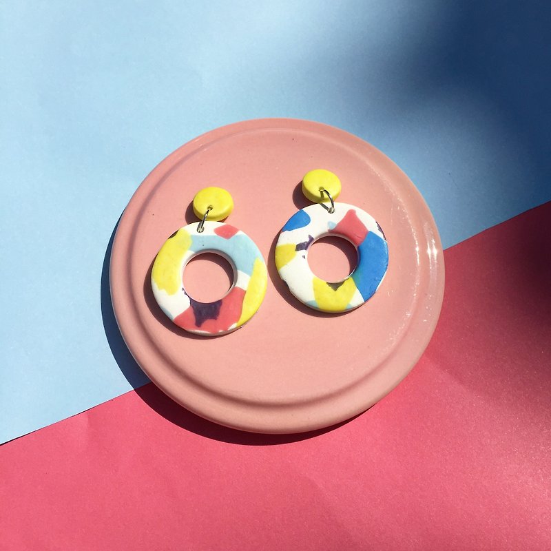 Hand made Polymer clay earrings pastel collection Circle shape - 耳环/耳夹 - 其他材质 多色