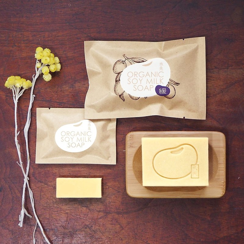 Goody Bag - 有机豆乳皂小福袋 · 限量优惠76折(礼袋包装) - 沐浴用品 - 植物．花 金色