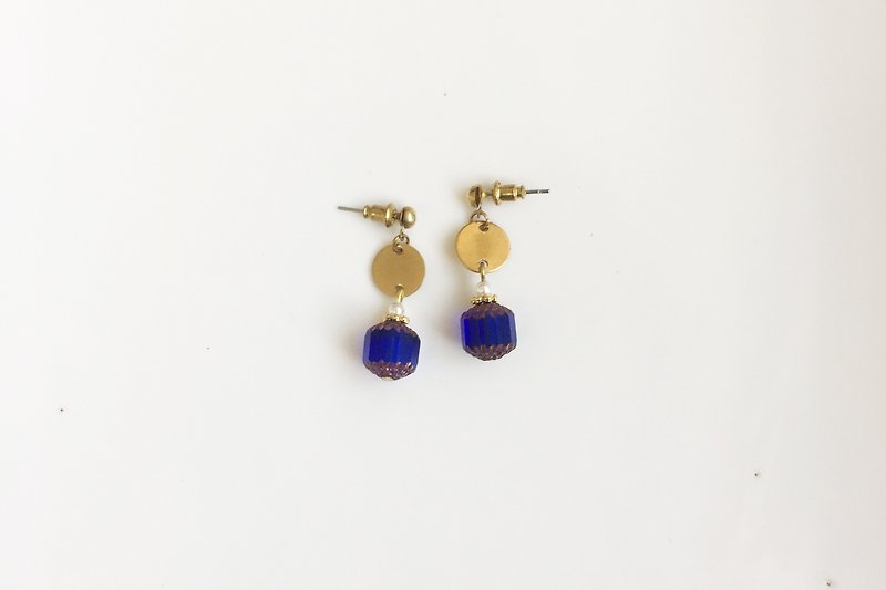 墨兰 黄铜天然石造型耳环 - 耳环/耳夹 - 宝石 蓝色