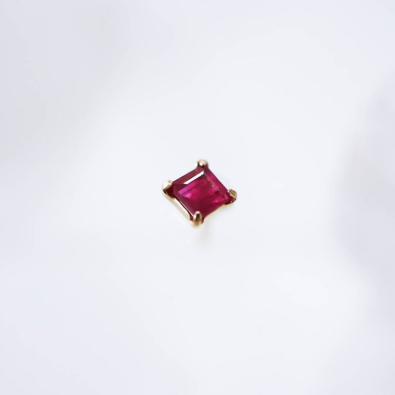 18K 黄K金 红宝耳环 方形切割 - 耳环/耳夹 - 贵金属 