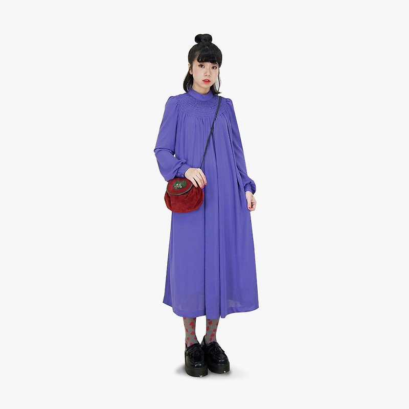 A·PRANK :DOLLY :: 复古着VINTAGE葡萄紫立领抽皱造型古着洋装(D711030) - 洋装/连衣裙 - 棉．麻 紫色