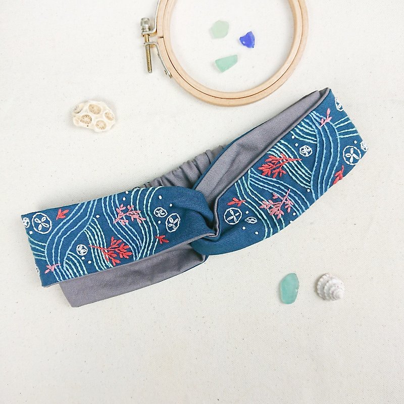 来自海的灵感系列-浪花水母双拼撞色手工刺绣发带 - 发带/发箍 - 绣线 蓝色