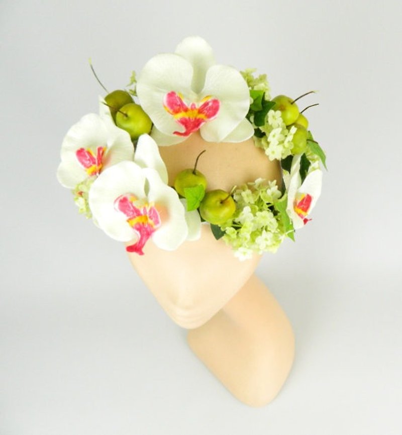 SALE Flower Crown Boho Garland Bridal Headpiece Silk Flower Orchids and Apples - 发饰 - 其他材质 白色