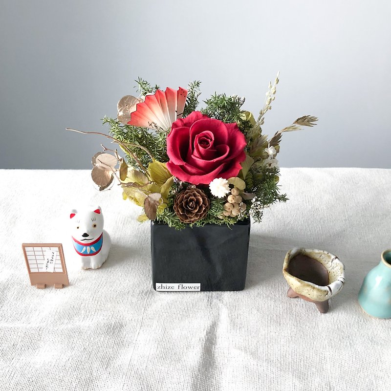 玫瑰 干燥 永生 盆花 桌花 开幕花礼 母亲节礼物 教师礼物 - 干燥花/捧花 - 植物．花 红色