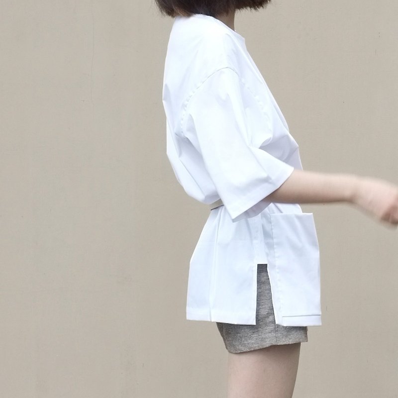 杲果/GAOGUO原创设计师女装品牌 极简廓型口袋短袖圆领中长白衬衫 - 女装衬衫 - 棉．麻 白色