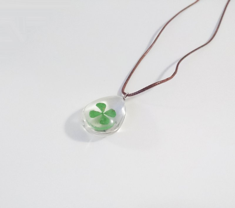 幸运四叶草 水滴形玻璃押花项链 - 项链 - 玻璃 绿色