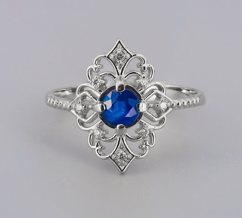 14 kt  gold ring with sapphire and diamonds are hand made item. - 戒指 - 贵金属 金色