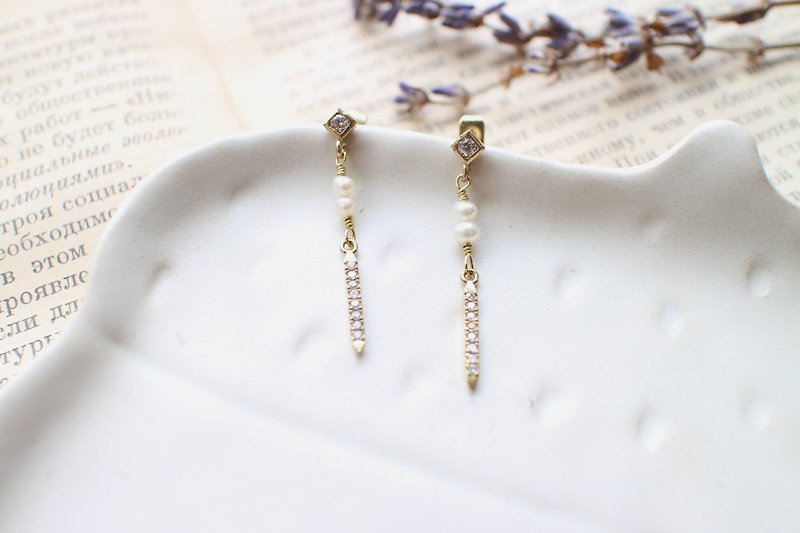 小珍珠-锆石 珍珠 黄铜耳环-针式 夹式 - 耳环/耳夹 - 其他金属 白色
