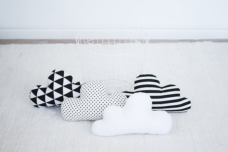 Set of 4! White and black cloud pillows