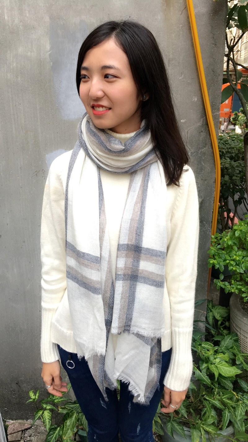 喀什米尔100% cashmere羊绒学院风格披肩围巾 尼泊尔手工制作 - 丝巾 - 羊毛 白色