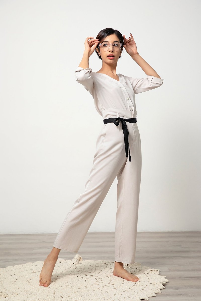 纯天丝V领高腰气质连身裤 jumpsuit - 奶白色 香港品牌 环保时尚 - 其他 - 环保材料 白色