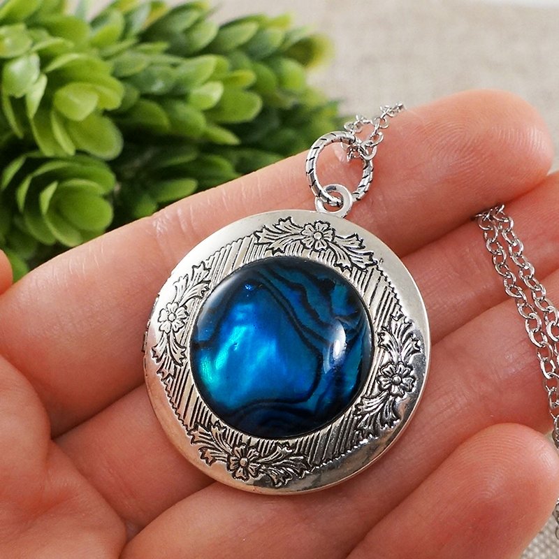 Ultramarine Blue Abalone Paua Shell Silver Photo Locket Pendant Necklace Jewelry