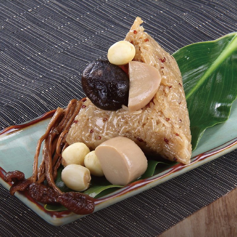 【良品开饭】红藜珍菇素粽 (160g/粒) - 五谷杂粮/米 - 其他材质 卡其色