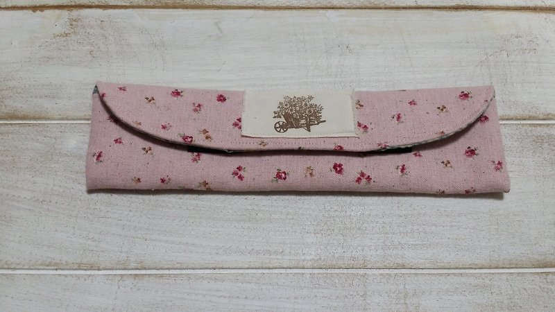 粉红小碎花筷套/餐具收纳袋(中) - 筷子/筷架 - 棉．麻 粉红色