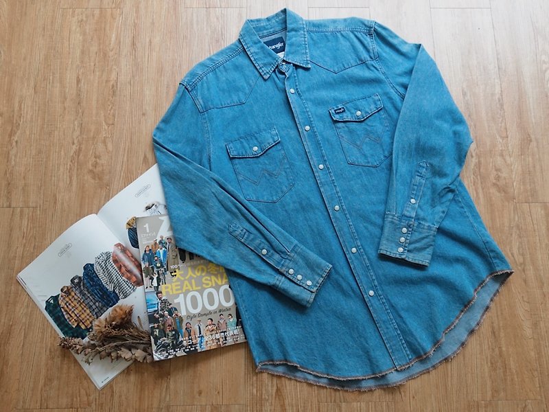 Vintage 上着 / Wrangler 丹宁长袖衬衫 no.69 tk - 男装衬衫 - 棉．麻 蓝色
