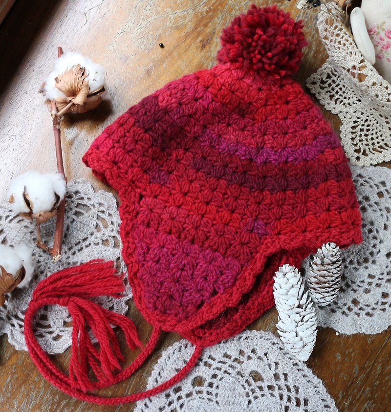 手作-甜美草莓-遮耳帽-毛线毛帽 - 帽子 - 羊毛 红色