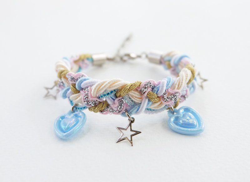 Pastel blue bracelet with heart and star - 手链/手环 - 其他材质 蓝色