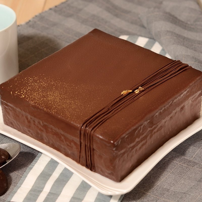 包邮 艾波索【巧克力黑金砖方形6寸】贺 苹果日报蛋糕评比冠军 - 蛋糕/甜点 - 新鲜食材 咖啡色