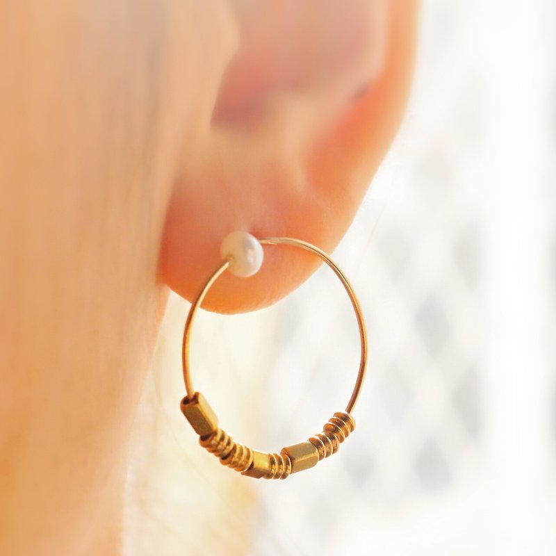 珍珠 黄铜 耳环 1038（等待） - 耳环/耳夹 - 宝石 白色