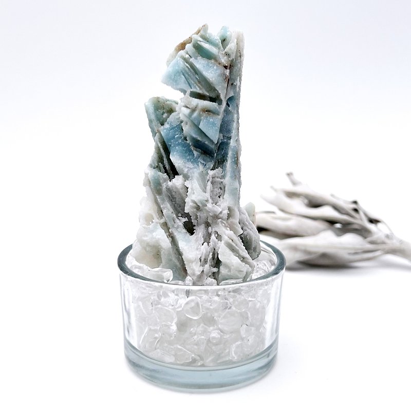 气息。一图一物 疗愈 摆件 积极 组合 l 亚马逊石原矿 水晶盆栽 l - 摆饰 - 水晶 多色