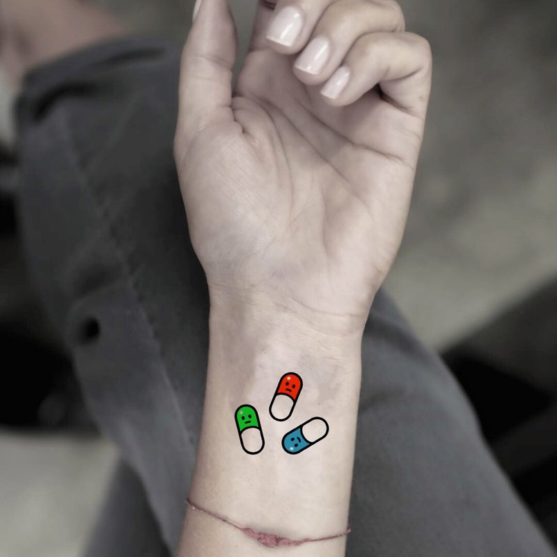 OhMyTat 药丸 Pill 刺青图案纹身贴纸 (2 张) - 纹身贴 - 纸 多色