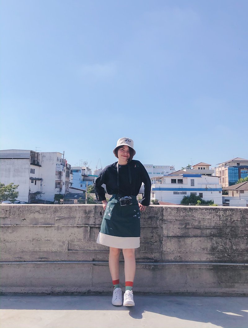 Mini A Skirt (Two-Tone serie) 迷你A裙 : Green x Cream - 裙子 - 棉．麻 绿色