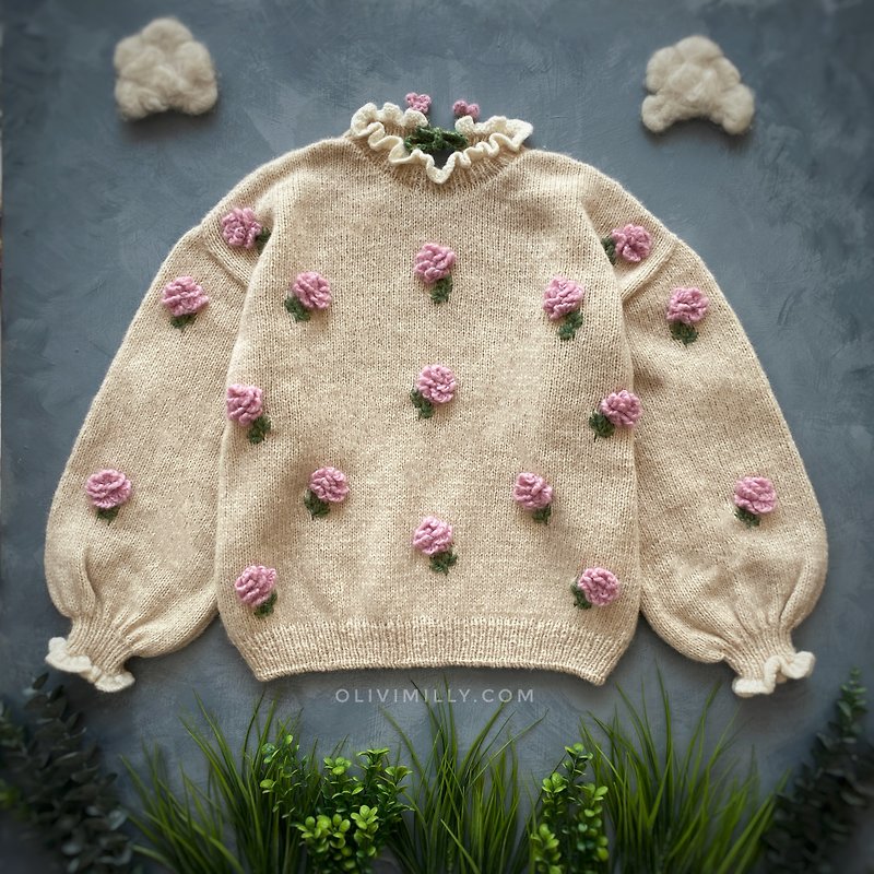 Adult Roses pullover, hand knitted pullover with embrodery - 女装针织衫/毛衣 - 羊毛 金色
