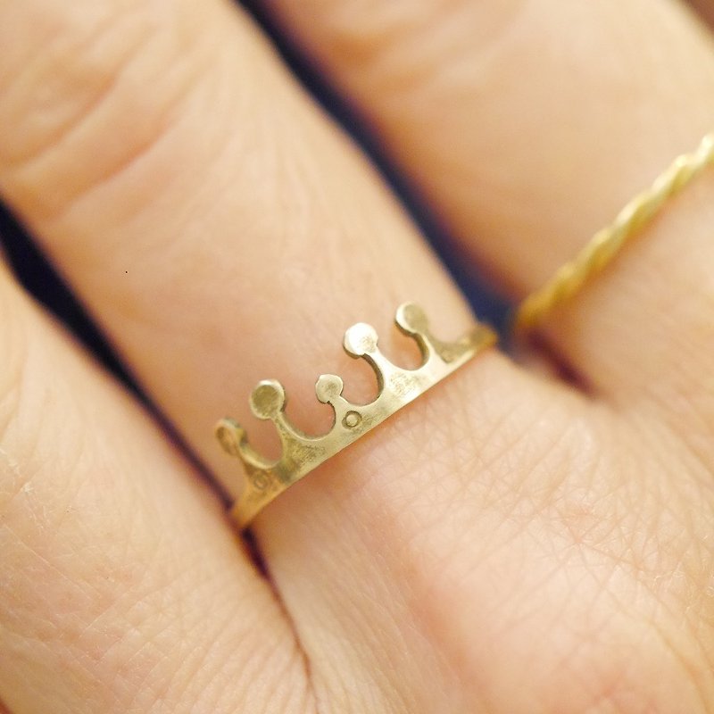TIARA　リング　　素材　真鍮 - 戒指 - 铜/黄铜 金色