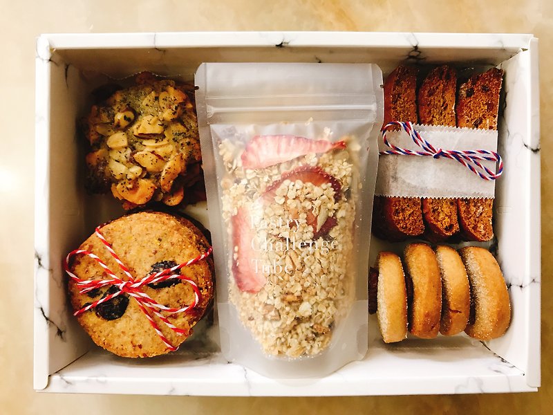 新年送礼-纯素活力安康礼盒/ 品味幸福礼盒 - 谷物麦片 - 新鲜食材 红色