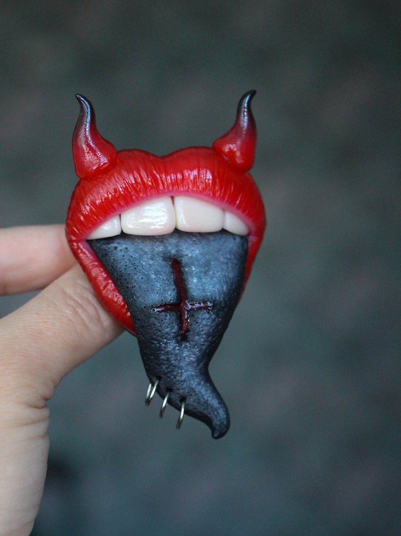 Black Red Devil Lips brooch, Creepy brooch, Gothic jewelry