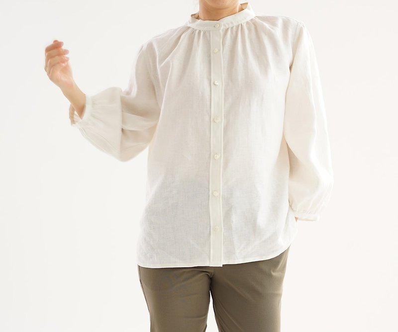 Linen Fluffy Stand Collar Shirt Tunic / White t032d-wht2 - 女装衬衫 - 棉．麻 白色