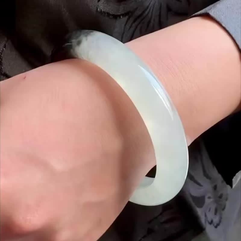 冰种翡翠天然翡翠玉镯 A玉手镯 玉鈪 • 冰种乌鸡晴水翡翠福镯 - 手链/手环 - 玉石 黑色
