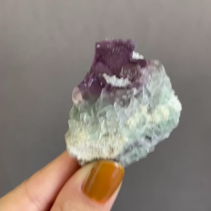 优质天然 I 八面体 紫萤石 带绿萤石 原矿 水晶 矿石 一物一图 - 摆饰 - 水晶 紫色